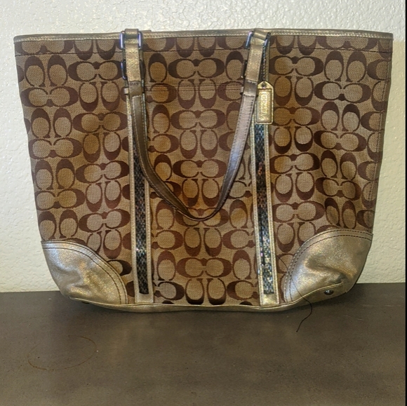 Coach Large Bag - Picture 1 of 4